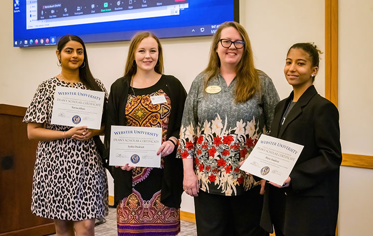 Dean Dani MacCartney and Dean's Scholars 